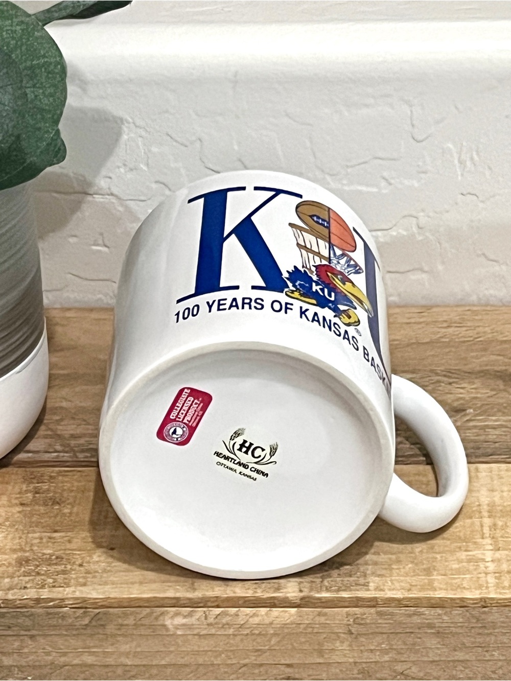 Vintage Heartland China KU Kansas Jayhawks 100 Years Of Basketball Mug 1998 - Picture 3 of 4